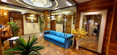 Hotel Makhan Residency