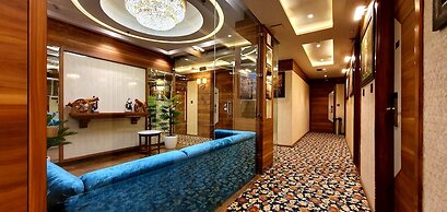 Hotel Makhan Residency