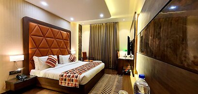 Hotel Makhan Residency