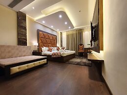 Hotel Makhan Residency