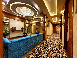 Hotel Makhan Residency