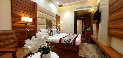 Hotel Makhan Residency