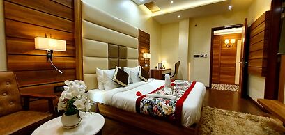 Hotel Makhan Residency