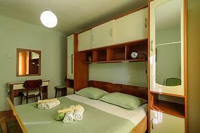 Rooms Center of Trogir