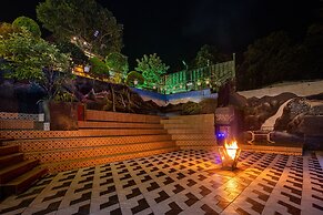 Star Emirates Luxury Resort and Spa, Munnar