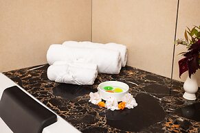 Star Emirates Luxury Resort and Spa, Munnar