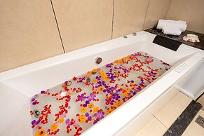 Star Emirates Luxury Resort and Spa, Munnar