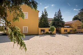 Casa De Campo Colmeal