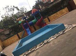 Exquisite Serviced Apartment