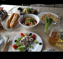 Exquisite Serviced Apartment