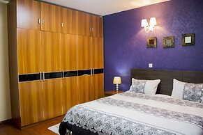 Exquisite Serviced Apartment