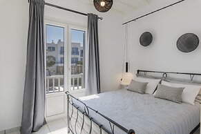 Secret Garden Apartments