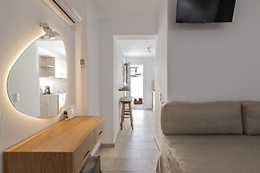 Secret Garden Apartments