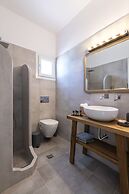 Secret Garden Apartments