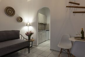 Secret Garden Apartments