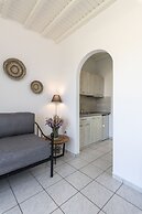 Secret Garden Apartments