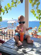 Kalemi's Beachside Hotel