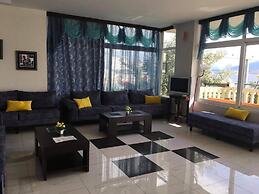 Kalemi's Beachside Hotel