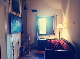 Ayvalik Sarigelin Pansiyon