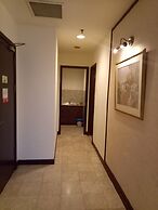 Golden Service Suite At Times Square