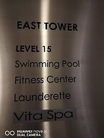 Golden Service Suite At Times Square