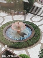 Golden Service Suite At Times Square