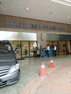 Golden Service Suite At Times Square