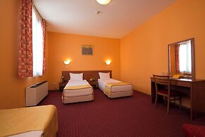 Sveta Sofia Hotel