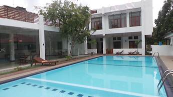 Wind Mill Villa Hotel