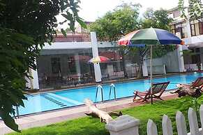 Wind Mill Villa Hotel