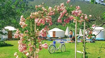 Yol Glamping Hotel Retreat Center
