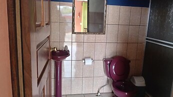 Cabinas El Tropico