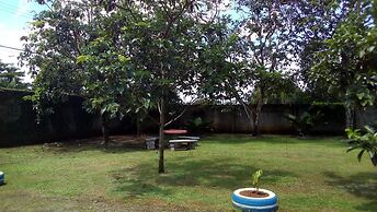 Cabinas El Tropico