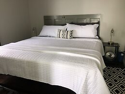 Seaway Slips Waterfront Cottages