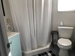 Seaway Slips Waterfront Cottages