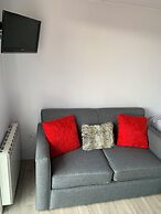 Acdc Glamping, Campervan , Caravan and Tent Resort