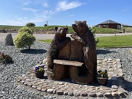 Acdc Glamping, Campervan , Caravan and Tent Resort