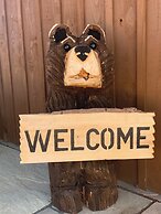 Acdc Glamping, Campervan , Caravan and Tent Resort