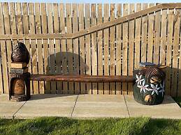 Acdc Glamping, Campervan , Caravan and Tent Resort