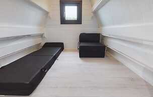 Acdc Glamping, Campervan , Caravan and Tent Resort