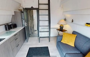 Acdc Glamping, Campervan , Caravan and Tent Resort