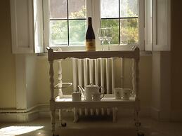 No 6 Bed & Breakfast