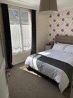 No 6 Bed & Breakfast
