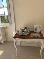 No 6 Bed & Breakfast