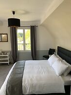 No 6 Bed & Breakfast