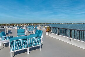 FUSION Resort Waterfront Suites