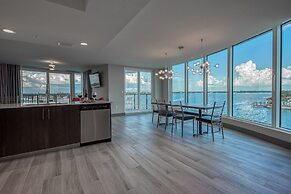 FUSION Resort Waterfront Suites