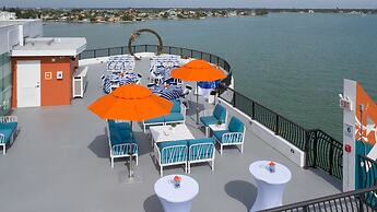 FUSION Resort Waterfront Suites