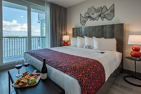 FUSION Resort Waterfront Suites