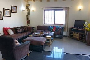 Mahoe Panoramic Haven